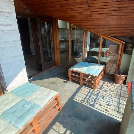 Apartment Mm *